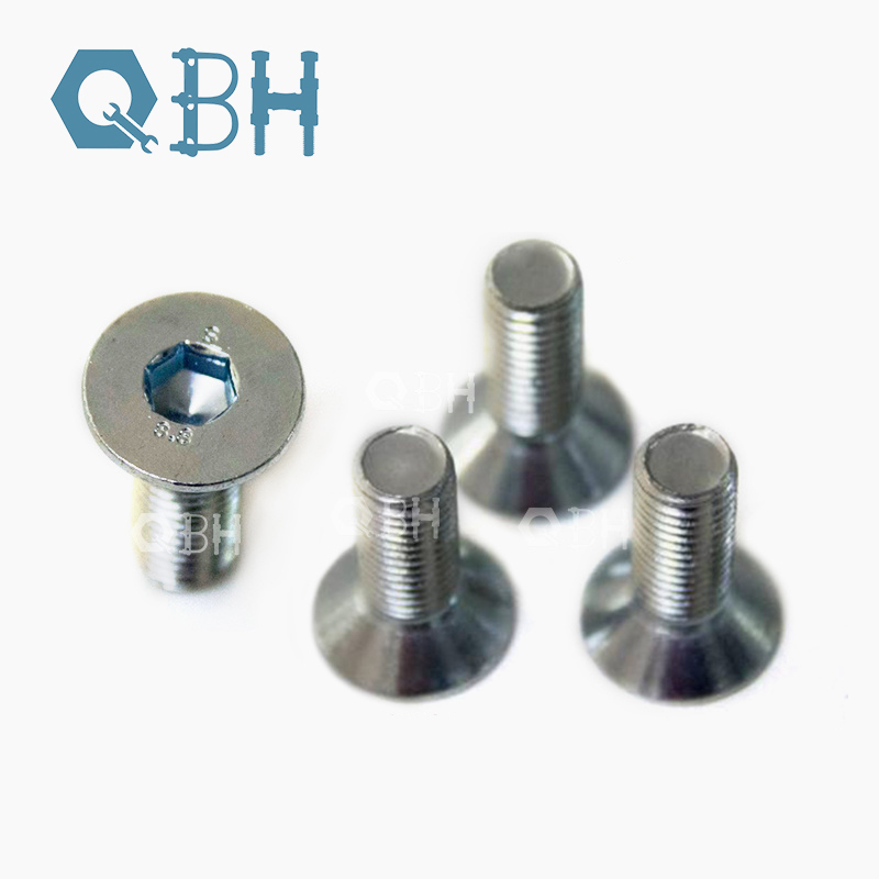 Para que é usado um parafuso de cabeça plana DIN7991?